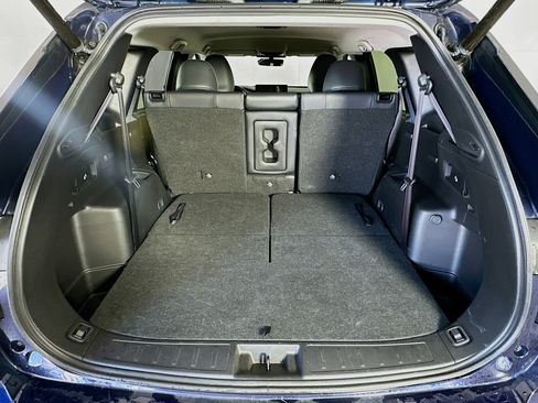 Used 2025 Mitsubishi Outlander SE image 28