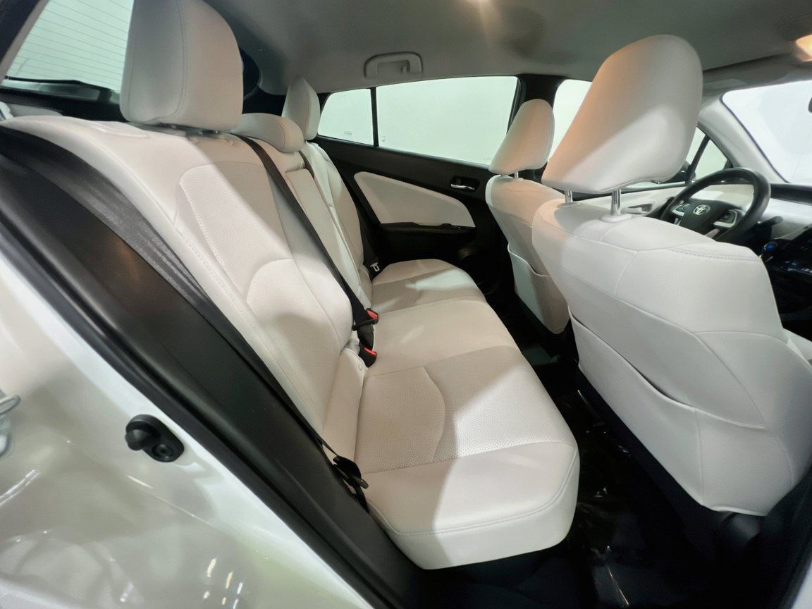 Used 2018 Toyota Prius Two w/ Prius Two Safety Plus Package FWD image 18