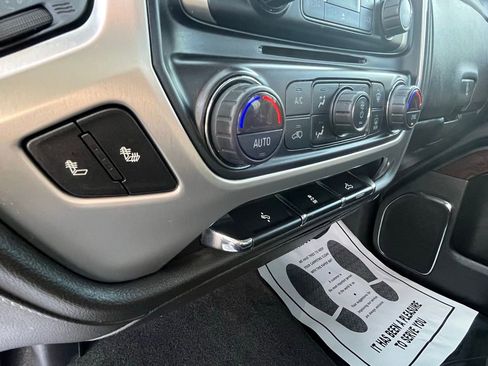 Used 2018 GMC Sierra 1500 SLT AWD/4WD image 18