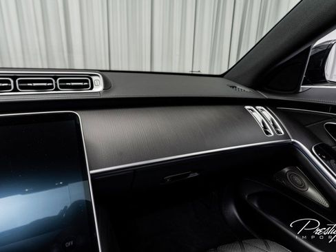 Used 2025 Mercedes-Benz S 580 4MATIC Sedan image 35