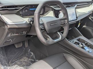 New 2026 Jeep Cherokee Limited AWD/4WD video 3