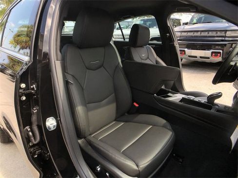 New 2025 Cadillac CT5 Premium Luxury image 32