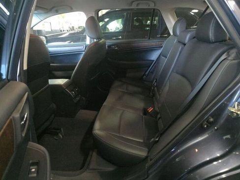 Used 2016 Subaru Outback 2.5i Limited w/ Popular Package #4 image 9