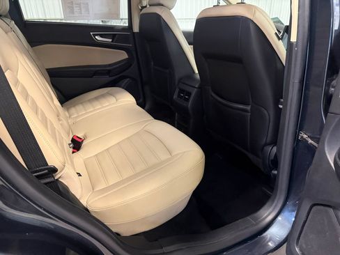 Used 2022 Ford Edge SEL AWD/4WD image 28