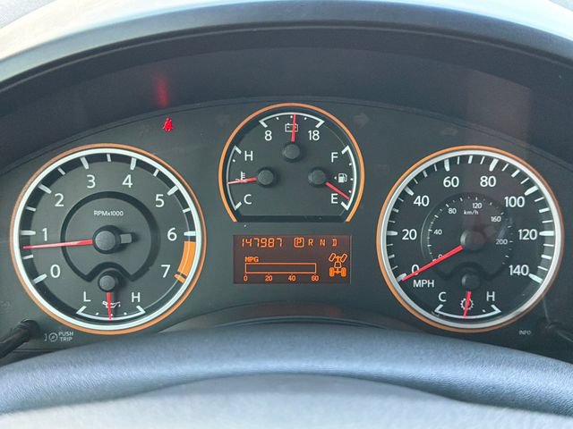 Used 2014 Nissan Titan SV w/ SV Value Truck Package AWD/4WD image 11