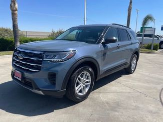 New 2026 Ford Explorer Active RWD video 1