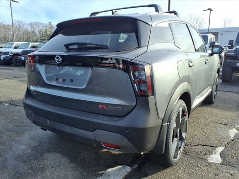 New 2026 Nissan Kicks SR AWD/4WD image 4