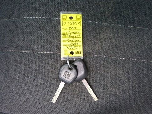 Used 2022 Chevrolet Express 2500 w/ Driver Convenience Package image 39