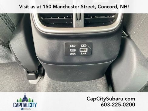 Used 2025 Subaru Legacy Premium AWD/4WD image 15