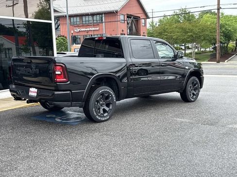 New 2026 RAM 1500 4x4 Crew Cab image 34