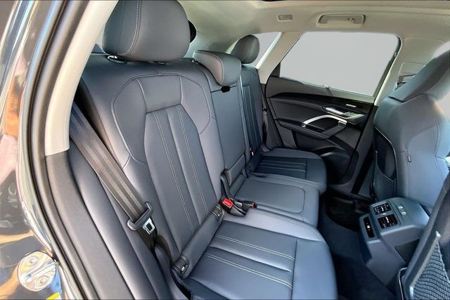 New 2026 Audi Q5 Premium Plus AWD/4WD image 29