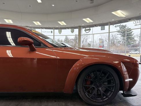 Used 2021 Dodge Challenger R/T Scat Pack image 8