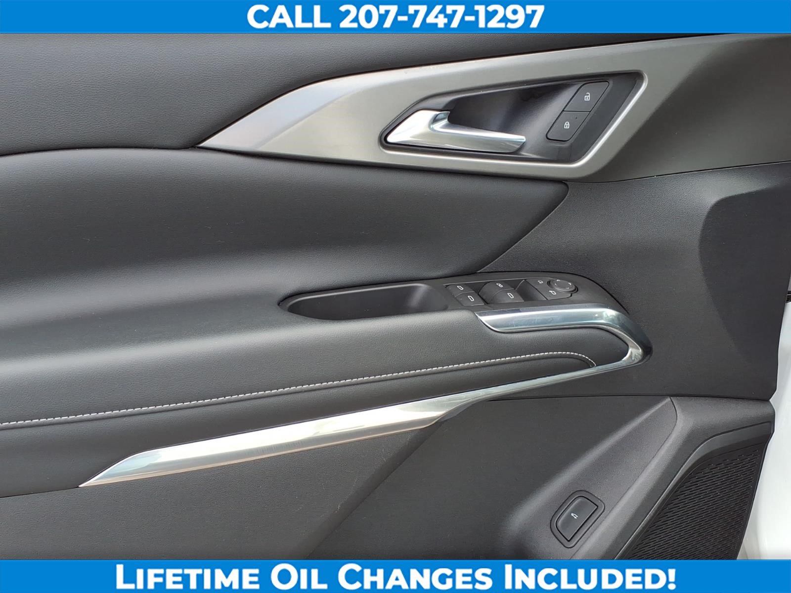 Used 2024 Chevrolet Traverse LT w/ Midnight/Sport Edition AWD/4WD image 14