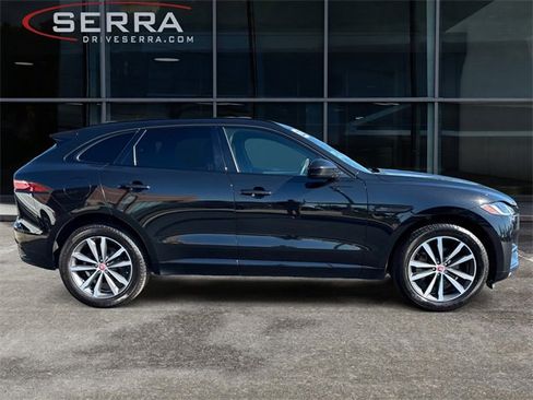Used 2022 Jaguar F-PACE S image 6