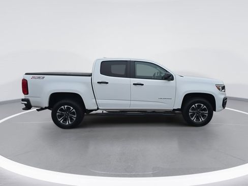 Used 2021 Chevrolet Colorado Z71 image 2