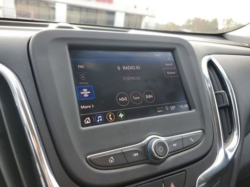 Used 2023 Chevrolet Equinox LT image 23