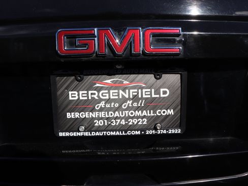 Used 2017 GMC Yukon XL SLT image 66