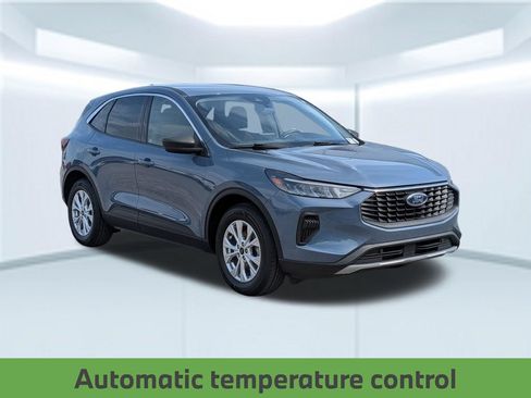 Used 2024 Ford Escape Active FWD image 9