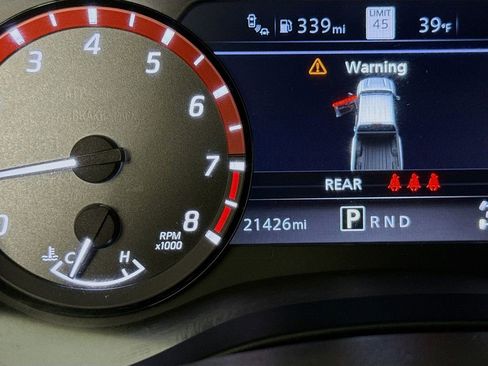 Used 2023 Nissan Frontier PRO-4X w/ Pro-4X Premium Package image 13