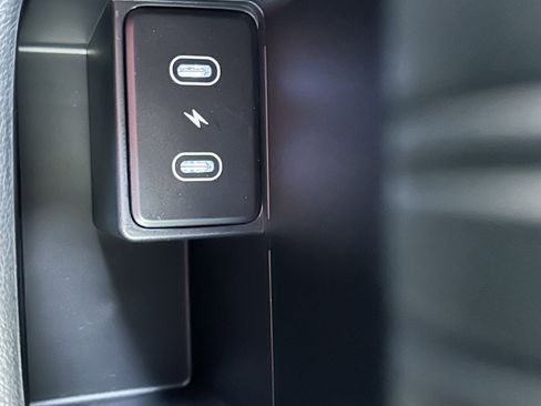 Used 2025 Hyundai Kona SEL image 22