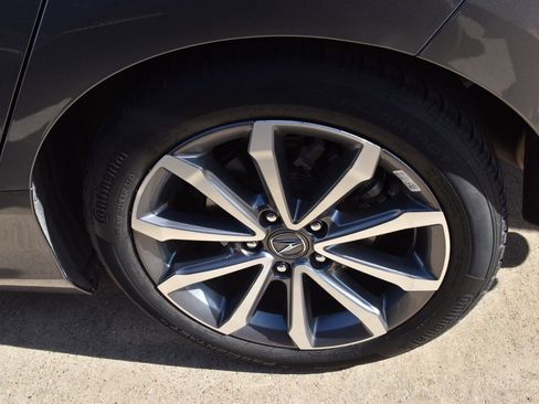 Used 2024 Acura Integra image 10