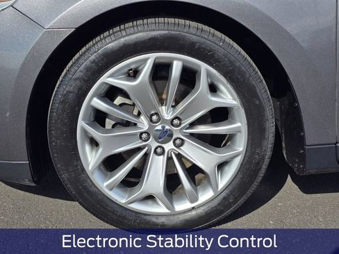 Used 2014 Ford Taurus Limited FWD image 9