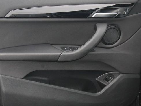 Used 2022 BMW X1 xDrive28i w/ Convenience Package image 23