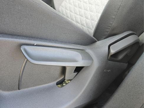 Certified 2026 Volkswagen Tiguan S FWD image 21