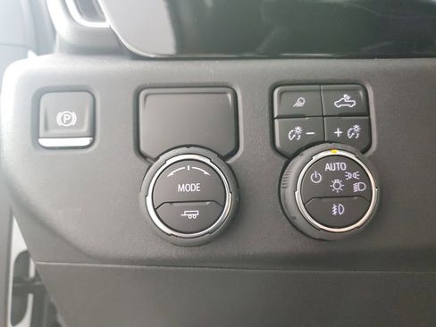 New 2026 Chevrolet Silverado 3500 LT w/ Convenience Package image 25