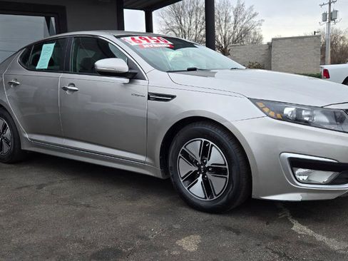 Used 2013 Kia Optima LX image 3