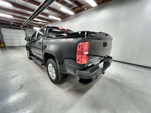 Certified 2022 Chevrolet Colorado LT w/ Luxury Package AWD/4WD image 6