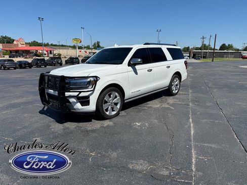 Used 2024 Ford Expedition Max Platinum AWD/4WD image 7