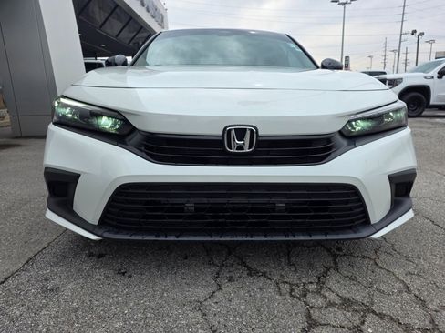 Used 2023 Honda Civic Sport image 9