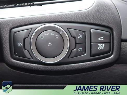 Used 2024 Ford Edge Titanium AWD/4WD image 31
