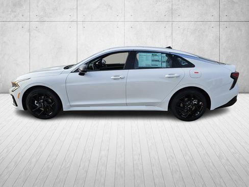 New 2026 Kia K5 GT-Line image 4