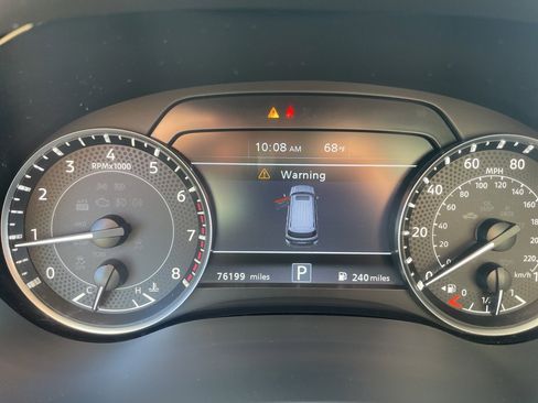 Used 2022 Nissan Armada SL w/ Captain's Chairs Package image 30