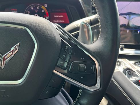 Used 2022 Chevrolet Corvette Stingray Preferred Conv w/ Z51 Performance Package RWD image 16