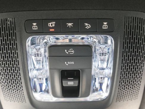 Used 2025 Mercedes-Benz GLB 35 AMG 4MATIC image 19