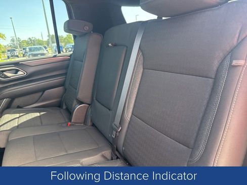 Used 2023 Chevrolet Suburban LS RWD image 15