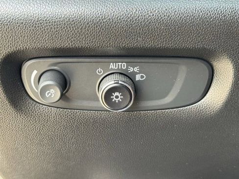 Used 2023 Chevrolet Traverse RS w/ LPO, Floor Liner Package FWD image 26