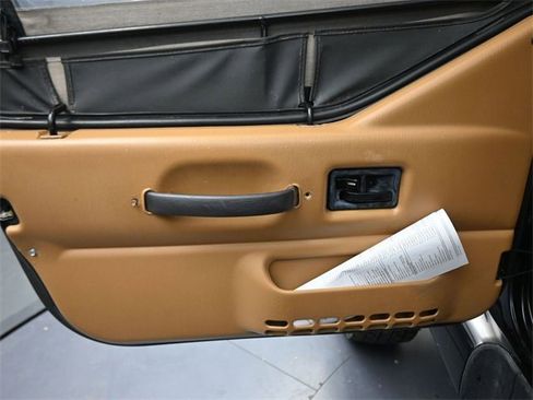 Used 1998 Jeep Wrangler Sahara image 36