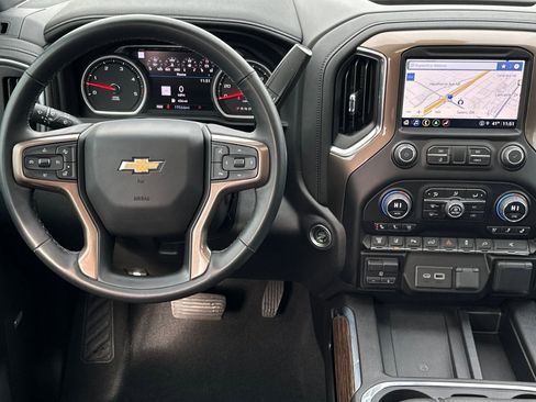 Used 2023 Chevrolet Silverado 3500 High Country image 14