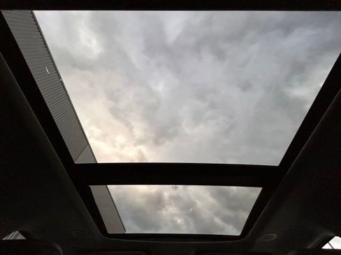 Used 2023 Ford F150 Limited image 15