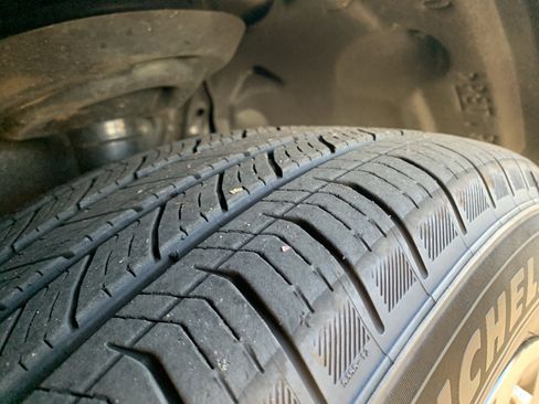 Certified 2025 Lexus RX 350 FWD image 12