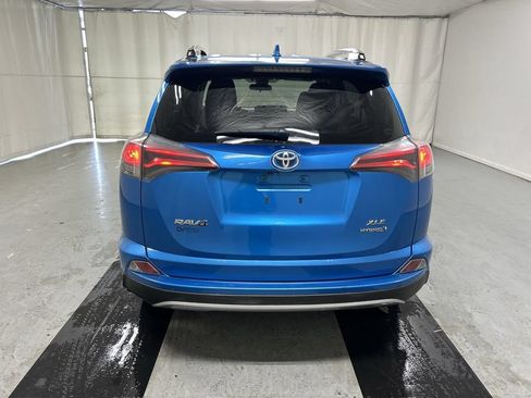 Used 2017 Toyota RAV4 XLE w/ All Weather Liner Package AWD/4WD image 21