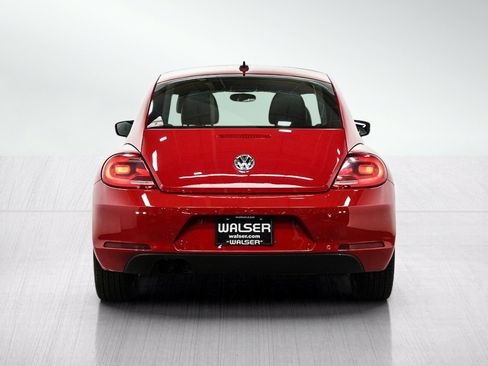 Used 2014 Volkswagen Beetle 1.8T FWD image 4