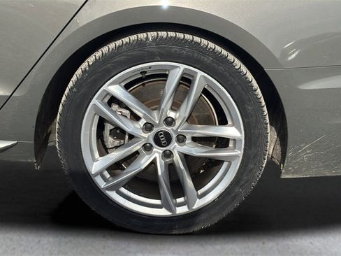 Used 2023 Audi A4 2.0T Premium w/ Convenience Package image 25