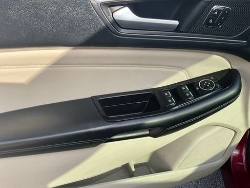 Used 2015 Ford Edge Titanium w/ Equipment Group 302A FWD image 16