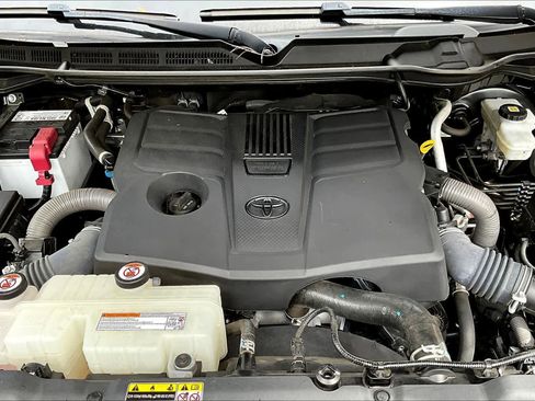 Used 2023 Toyota Tundra 1794 Edition AWD/4WD image 32
