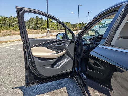 Used 2017 Buick Envision Essence image 55